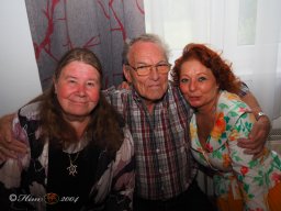 Künstler helfen Kinder - Mit Musik zur Menschlichkeit